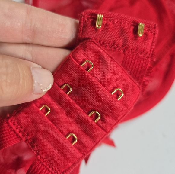 Victorias Secret Very Sexy red lace floral embroidery bra underwire sz 38C - Picture 5 of 9